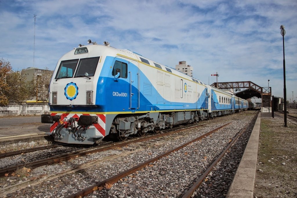 Tren Rosario-Cañada más firme que nunca: buscan implementar la Sube para aumentar demanda